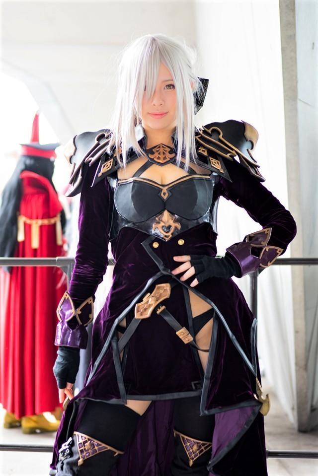 17)Atai Project’s Bell (cosplayer Abbey Yanase):