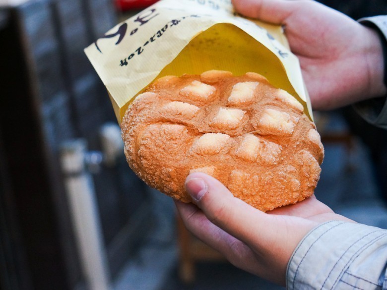 Tatlı ekmek, Melon Pan.