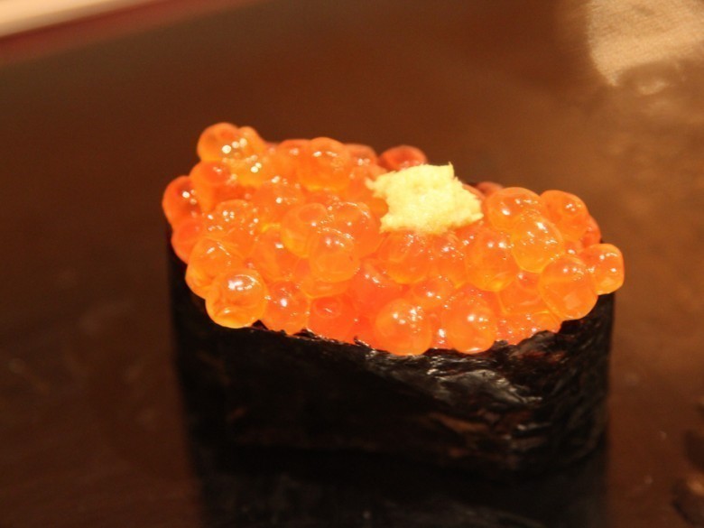 Balık Yumurtalı, Gunkanmaki.