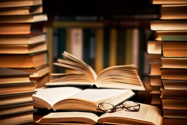 3. TSUNDOKU 積ん読
