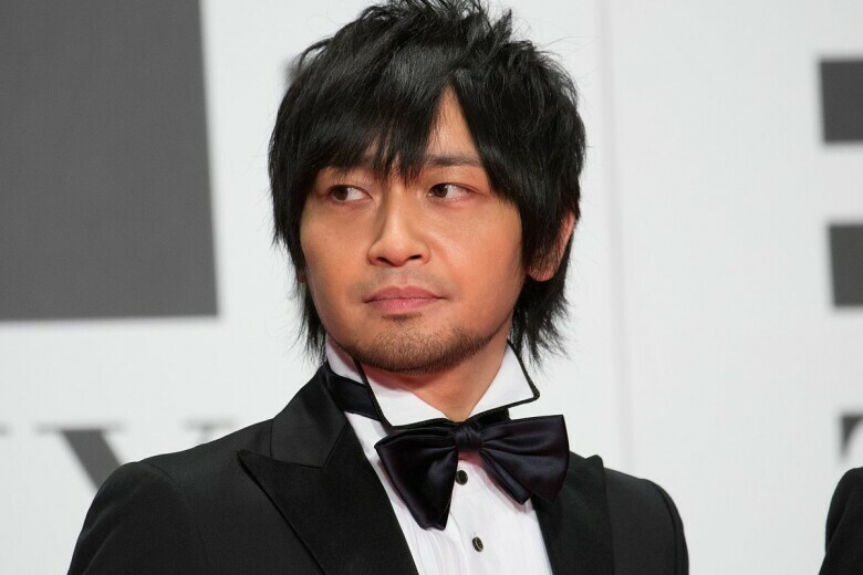 EN İYİ SESLENDİRME PERFORMANSI - YUUICHI NAKAMURA (SATORU GOJOU)